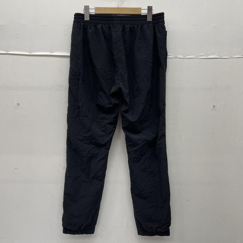 アンユーズド UNUSED パンツ ワークパンツ、ペインターパンツ ナイロン パンツ ウエストゴム ドローコード 無地 イージー ワークパンツ 3 無地 黒 / ブラック / black メンズ USED 古着 中古 50142707