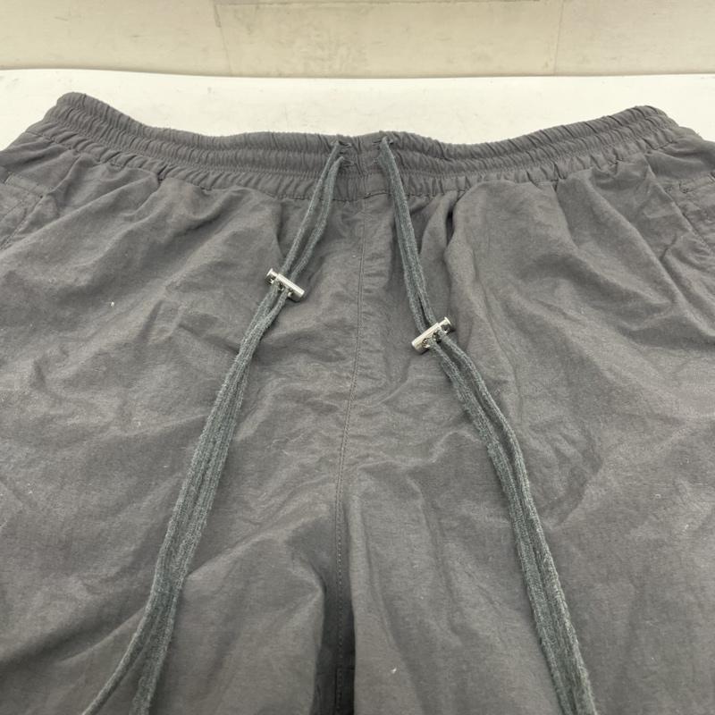 アンユーズド UNUSED パンツ ワークパンツ、ペインターパンツ ナイロン パンツ ウエストゴム ドローコード 無地 イージー ワークパンツ 3 無地 黒 / ブラック / black メンズ USED 古着 中古 50142707