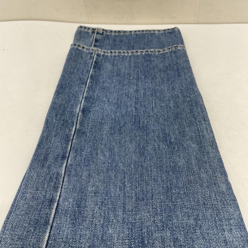 アンユーズド UNUSED パンツ デニム、ジーンズ ストレート パンツ デニム クラッシュ加工 ダメージ加工 ボタンフライ UW0105 2 無地 インディゴ / インディゴ / Indigo メンズ USED 古着 中古 50142708