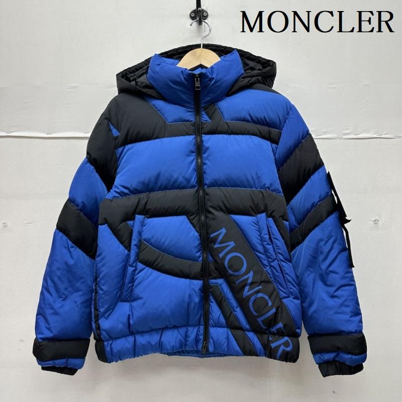 モンクレール MONCLER ジャケット、上着 ダウンジャケット CRAIG GREEN PLUNGERY フード ダウン ジャケット E209H4139900 C0346 0 青 / ブルー / blue X 黒 / ブラック / black メンズ USED 古着 中古 50142792