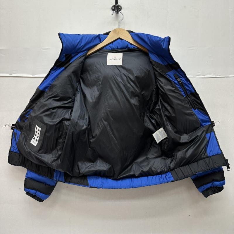 モンクレール MONCLER ジャケット、上着 ダウンジャケット CRAIG GREEN PLUNGERY フード ダウン ジャケット E209H4139900 C0346 0 青 / ブルー / blue X 黒 / ブラック / black メンズ USED 古着 中古 50142792