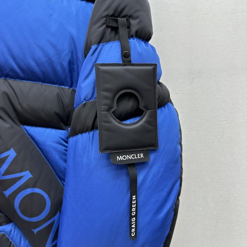 モンクレール MONCLER ジャケット、上着 ダウンジャケット CRAIG GREEN PLUNGERY フード ダウン ジャケット E209H4139900 C0346 0 青 / ブルー / blue X 黒 / ブラック / black メンズ USED 古着 中古 50142792