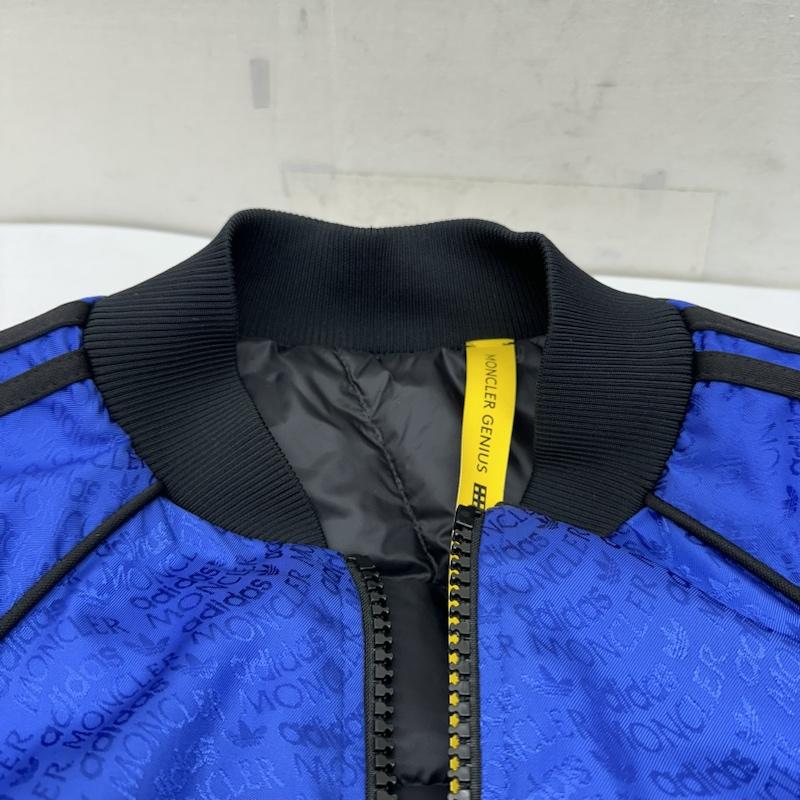 モンクレール MONCLER ジャケット、上着 ダウンジャケット 23AW adidas 総柄 ラインスリーブ ダウン ジャケット I209S1A00015 M2448 1 青 / ブルー / blue メンズ USED 古着 中古 50142793