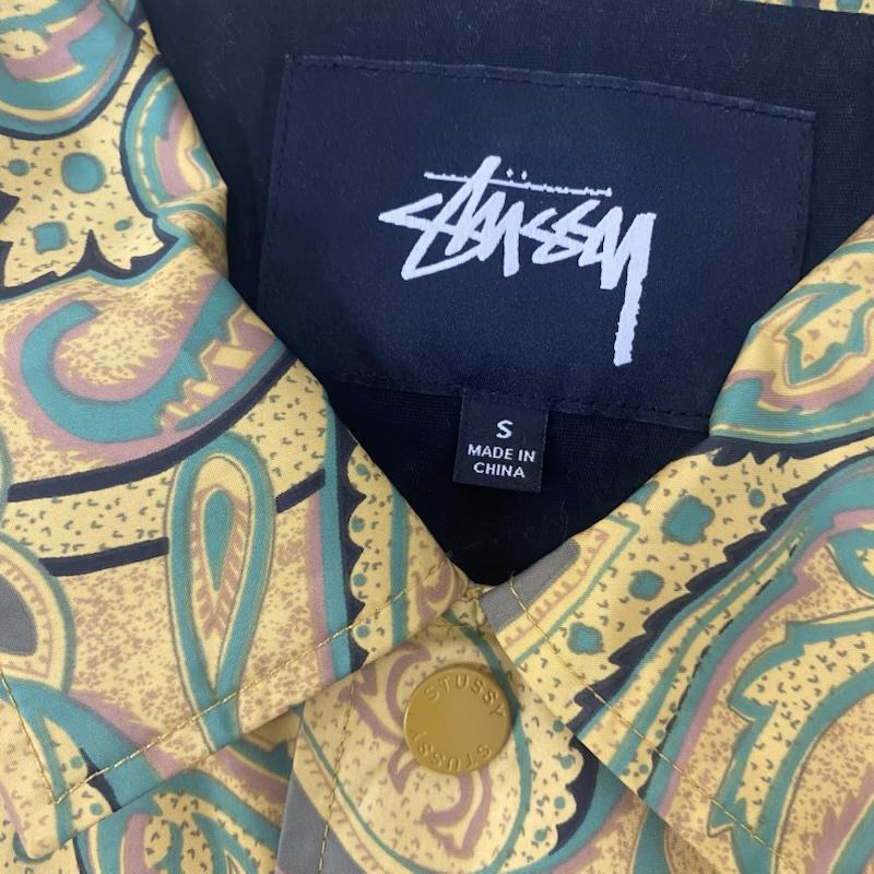 ステューシー STUSSY ジャケット、上着 ジャンパー、ブルゾン ペイズリー柄コーチジャケット ワンポイントロゴ刺繍 イエロー S S ペイズリー 黄 / イエロー / yellow メンズ USED 古着 中古 50142817