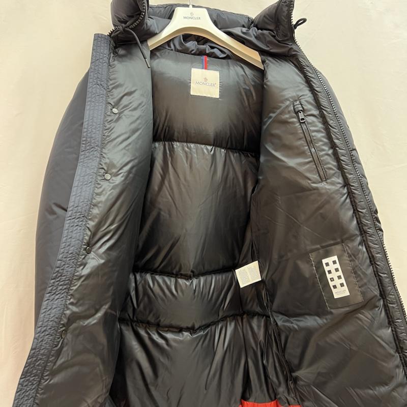 モンクレール MONCLER ジャケット、上着 ダウンジャケット CRAIG GREEN PORPOISE ロングダウン ダウンコート 0 赤 / レッド / red X 白 / ホワイト / white X 紺 / ネイビー / navy メンズ USED 古着 中古 50142910
