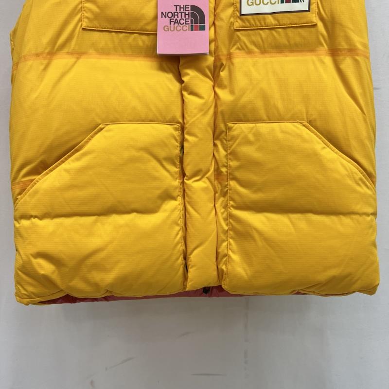 グッチ GUCCI ジャケット、上着 ダウンベスト THE NORTH FACE ノースフェイス 663761 キャット ダウンベスト S 黄 / イエロー / yellow メンズ USED 古着 中古 50142912