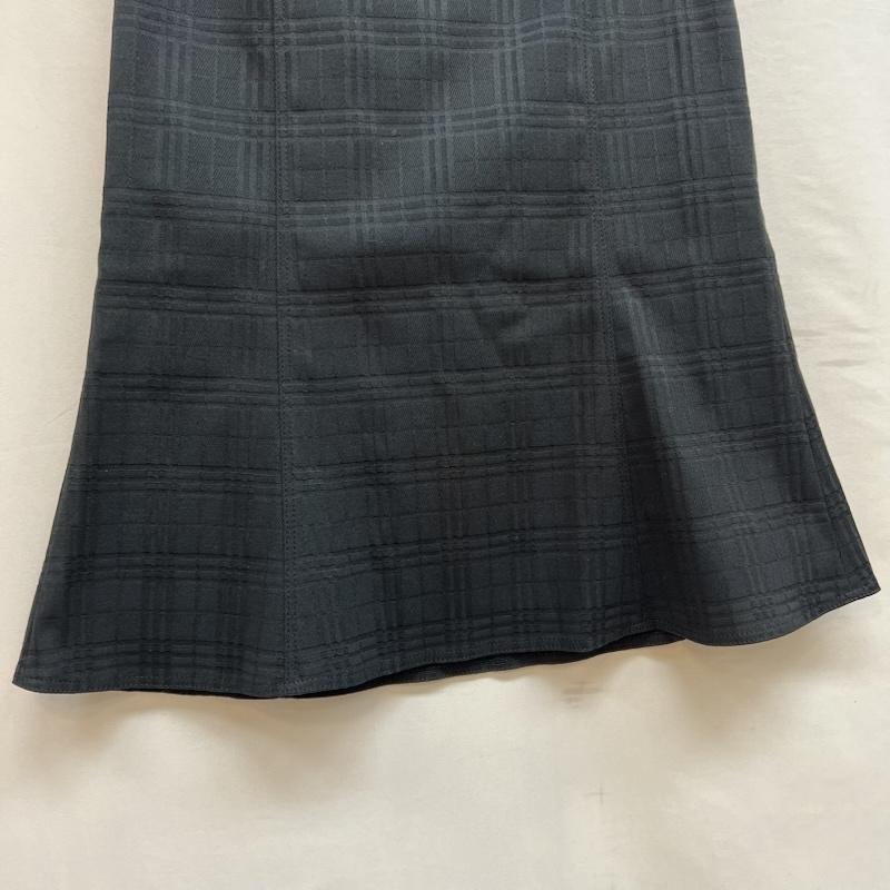 バーバリー BURBERRY スカート ひざ丈スカート ベルト付 チェック フレア スカート 36 黒 / ブラック / black レディース USED 古着 中古 50142973