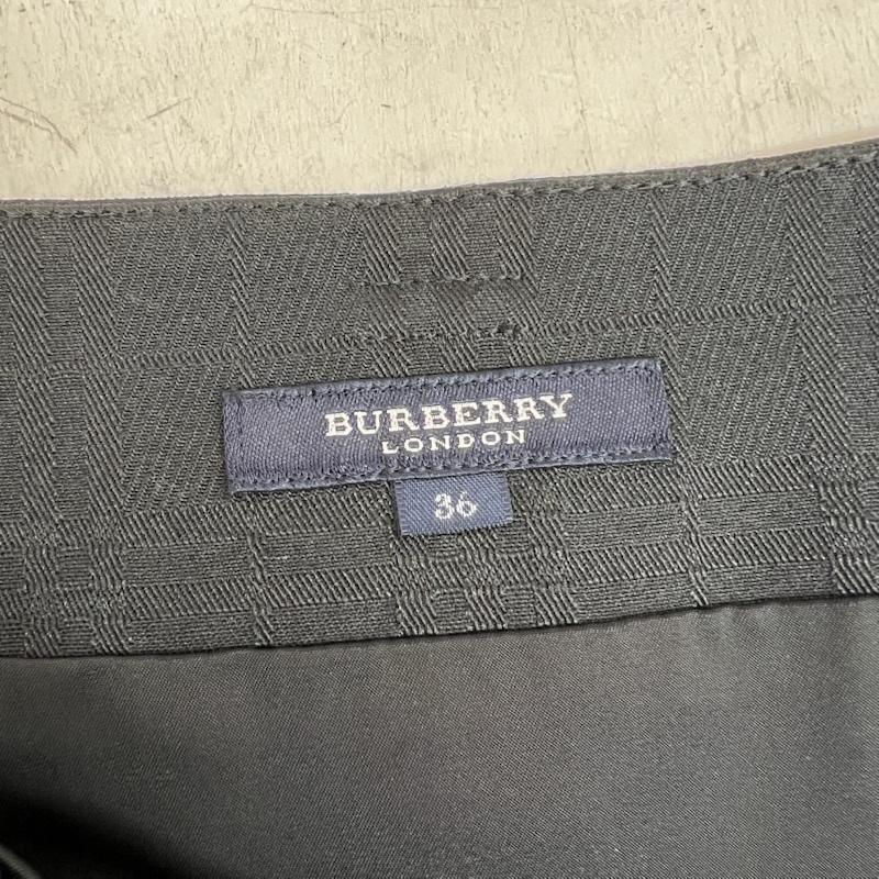 バーバリー BURBERRY スカート ひざ丈スカート ベルト付 チェック フレア スカート 36 黒 / ブラック / black レディース USED 古着 中古 50142973