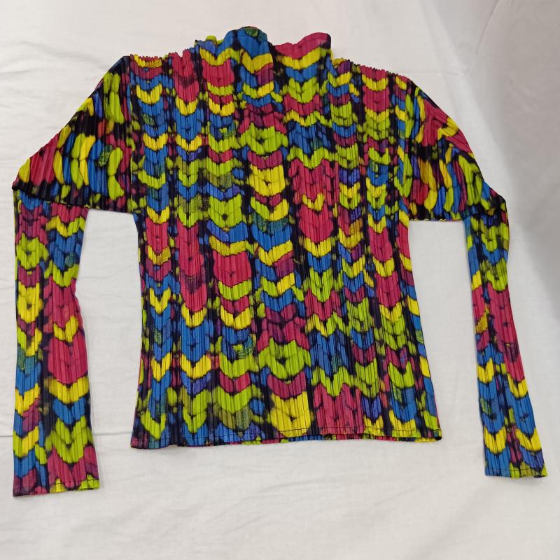 プリーツプリーズ PLEATS PLEASE カットソー 長袖 ISSEY MIYAKE プリーツ 総柄 マルチカラー PP14-JK441 3 総柄 桃 / ピンク / pink X 黄 / イエロー / yellow X 青 / ブルー / blue X 黒 / ブラック / black レディース USED 古着 中古 50143125