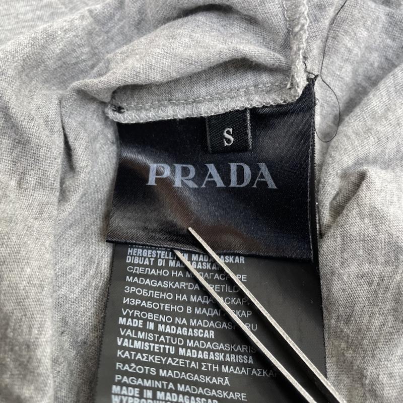 プラダ PRADA カットソー 半袖 パック Tシャツ 半袖 Vネック シャツ カットソー ACU1 2015 1775 S 無地 灰 / グレー / gray メンズ USED 古着 中古 50143136