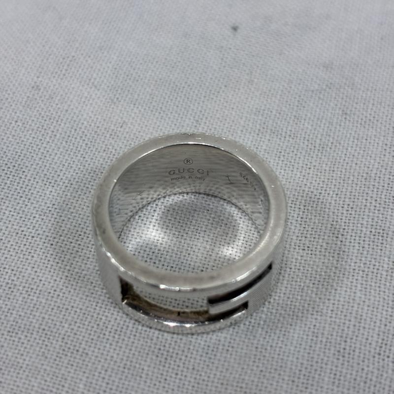 グッチ GUCCI アクセサリー 指輪 ブランデッドG カットアウト シルバー リング 指輪 AG925 7号 - ロゴ、文字 銀 / シルバー / silver color レディース USED 古着 中古 50143374