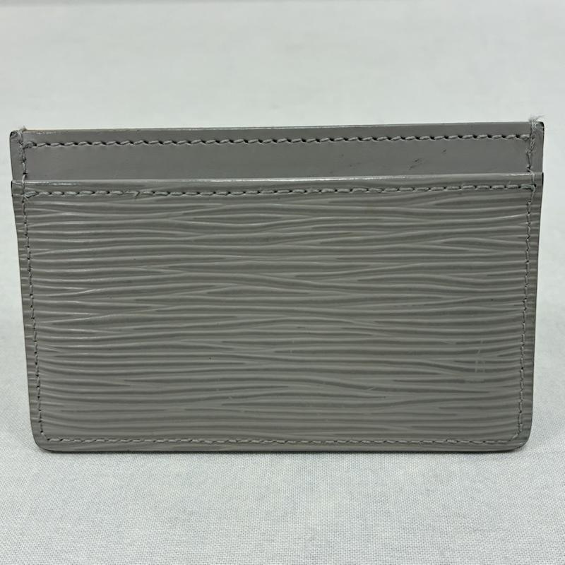 ルイヴィトン LOUIS VUITTON カードケース カードケース ポルト カルト サーンプル エピ レザー カード パス ケース 名刺入れ M60328 - ワンポイント X ロゴ、文字 メンズ USED 古着 中古 50143609