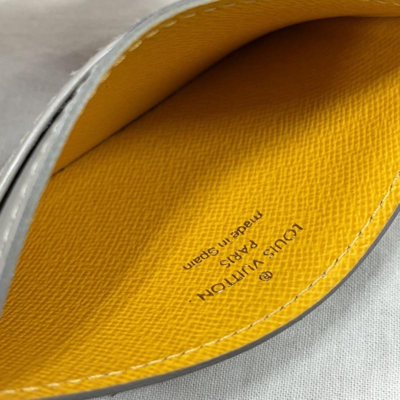 ルイヴィトン LOUIS VUITTON カードケース カードケース ポルト カルト サーンプル エピ レザー カード パス ケース 名刺入れ M60328 - ワンポイント X ロゴ、文字 メンズ USED 古着 中古 50143609