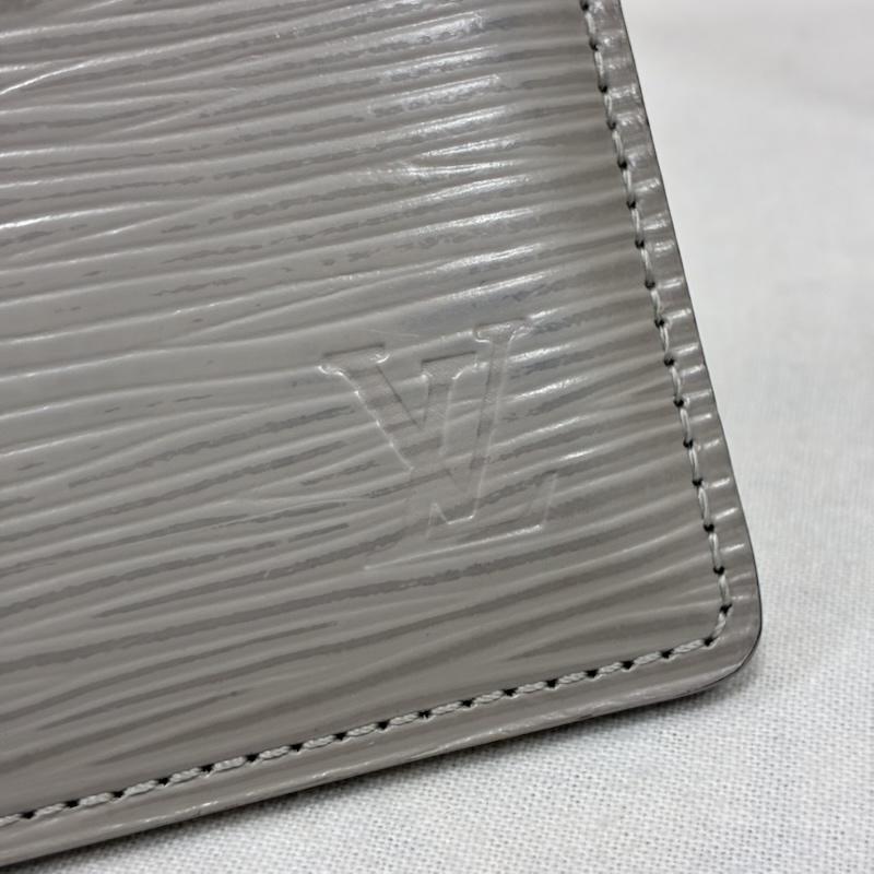 ルイヴィトン LOUIS VUITTON カードケース カードケース ポルト カルト サーンプル エピ レザー カード パス ケース 名刺入れ M60328 - ワンポイント X ロゴ、文字 メンズ USED 古着 中古 50143609