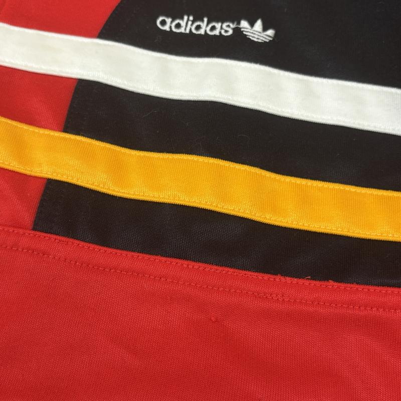 アディダス adidas ジャケット、上着 ジャンパー、ブルゾン 80年代 ビンテージ 台湾製 銀タグ ジャージー トラック ジャケット 黒 赤 ブラック レッド L 黒 / ブラック / black X 赤 / レッド / red メンズ USED 古着 中古 50143645