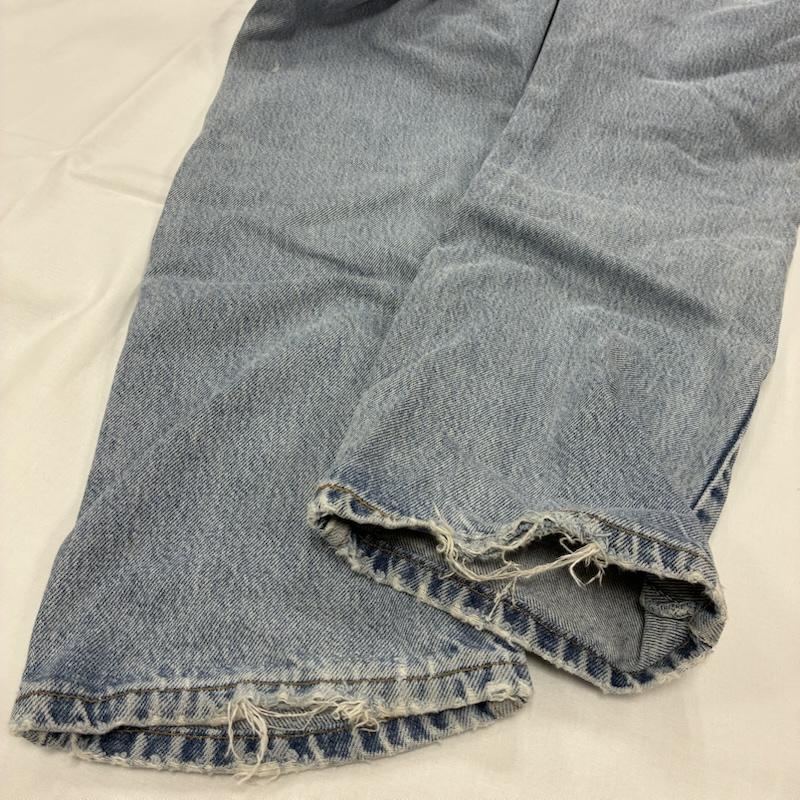 リーバイス Levi s パンツ デニム、ジーンズ 505 MADE IN USA 1999年製 ストレート ジップフライ ヴィンテージ デニムパンツ 32インチ 水色 / ライトブルー / メンズ USED 古着 中古 50143694