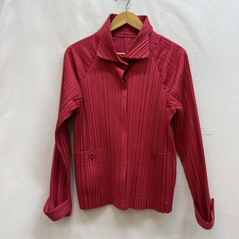 プリーツプリーズイッセイミヤケ PLEATS PLEASE ISSEY MIYAKE ジャケット、上着 ジャンパー、ブルゾン PP53-JC672 プリーツジャケット 3 桃 / ピンク / pink レディース USED 古着 中古 50143802