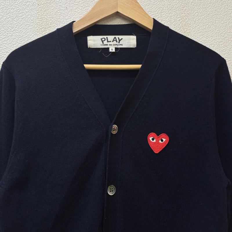 プレイコムデギャルソン PLAY COMME des GARCONS カーディガン 長袖 AZ-N008 AD2010 ハートロゴ ニット カーディガン 紺 ネイビー S 紺 / ネイビー / navy メンズ USED 古着 中古 50143836