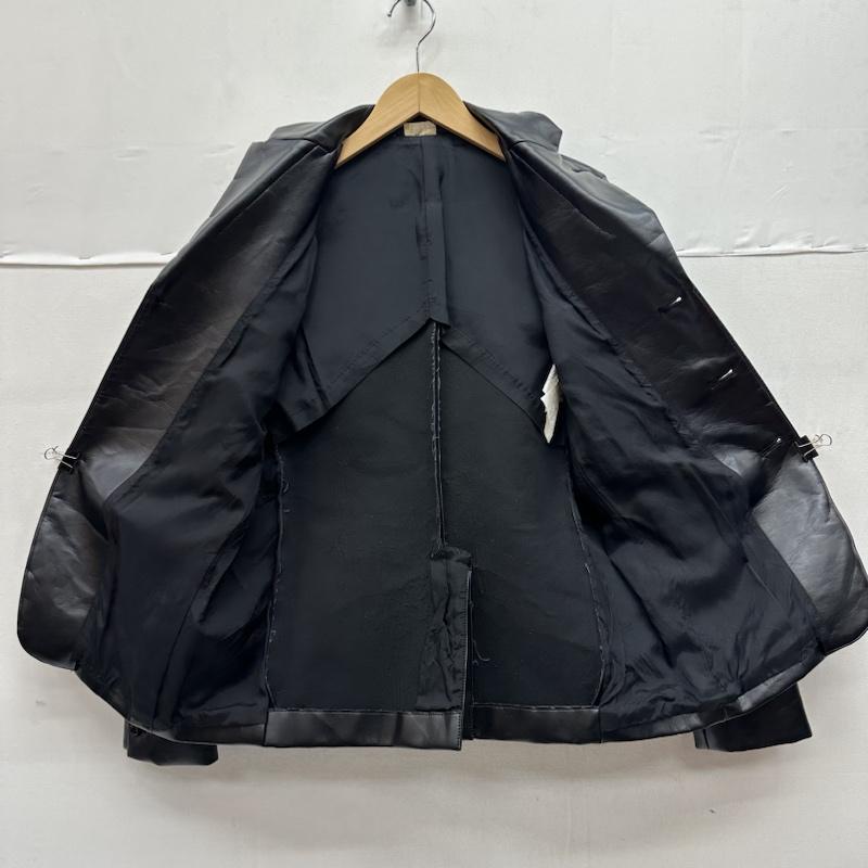 ブラックコムデギャルソン BLACK COMME des GARCONS ジャケット、上着 ジャケット、ブレザー 18SS 前身くり抜き デザイン フェイク レザー テーラード ジャケット 1A-J011 M 黒 / ブラック / black メンズ USED 古着 中古 50144311