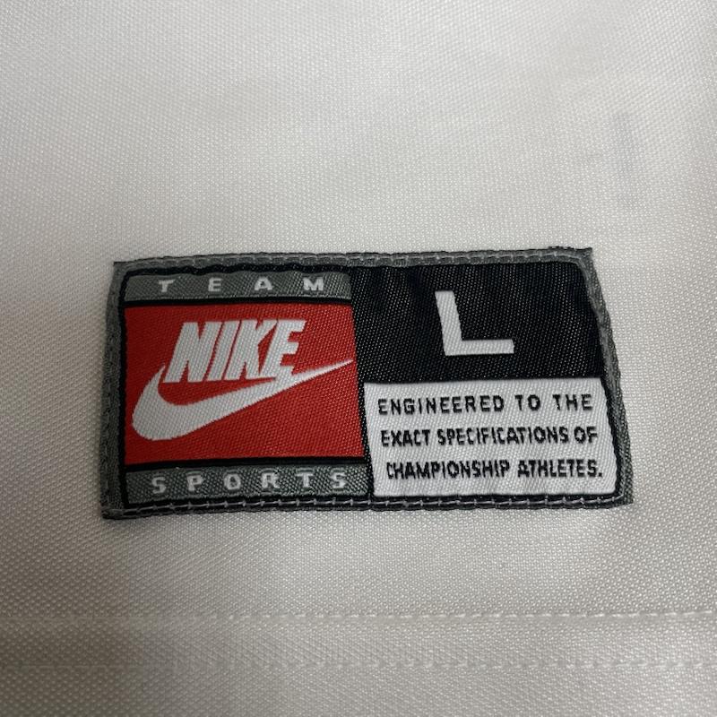 ナイキ NIKE カットソー 半袖 センター スウォッシュ ロゴ 刺繍 ゲームシャツ 半袖 カットソー Vネック L ロゴ、文字 X 刺繍 白 / ホワイト / white X 黒 / ブラック / black メンズ USED 古着 中古 50144429