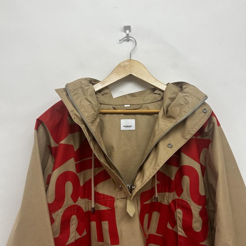 バーバリー BURBERRY ジャケット、上着 ジャンパー、ブルゾン ハーフジップブルゾン アノラック ナイロンジャケット S ロゴ、文字 赤 / レッド / red X ベージュ / ベージュ / beige メンズ USED 古着 中古 50144576