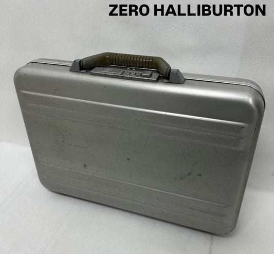 ゼロハリバートン ZERO HALLIBURTON バッグ アタッシュケース アタッシュケース シルバー - 無地 銀 / シルバー / silver color メンズ USED 古着 中古 50144589