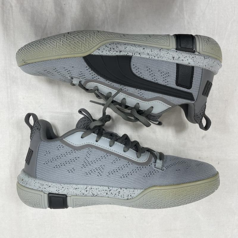 プーマ PUMA スニーカー スニーカー バスケットボール シューズ レガシー ローカット 25.0cm ロゴ、文字 灰 / グレー / gray X ダークグレー / ダークグレー / X 黒 / ブラック / black メンズ USED 古着 中古 50144729