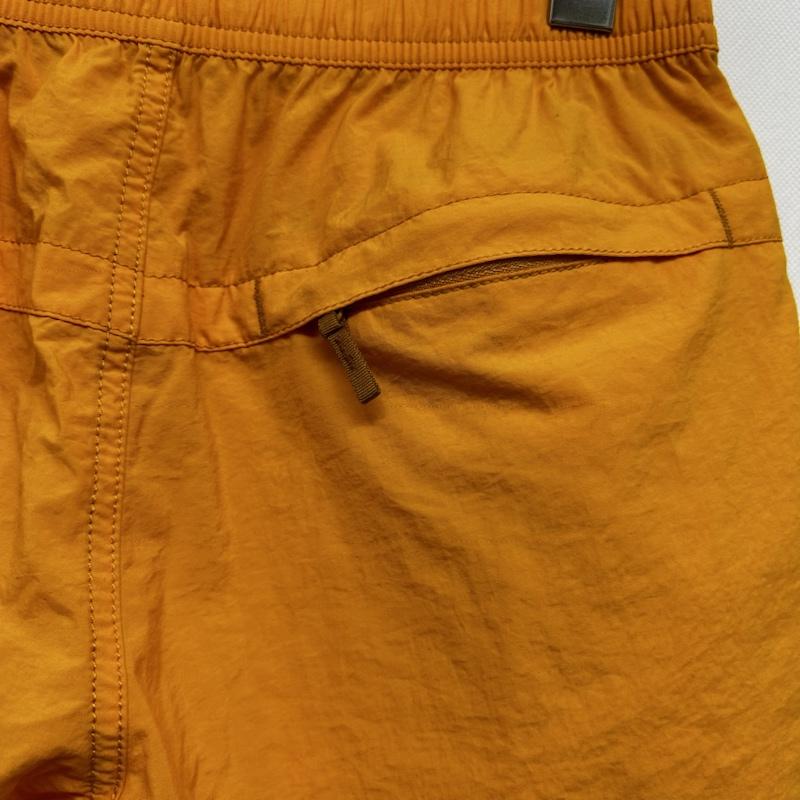 ザノースフェイス THE NORTH FACE パンツ ショートパンツ ショートパンツ ナイロン ワンポイントロゴ S ロゴ、文字 黄 / イエロー / yellow メンズ USED 古着 中古 50144867