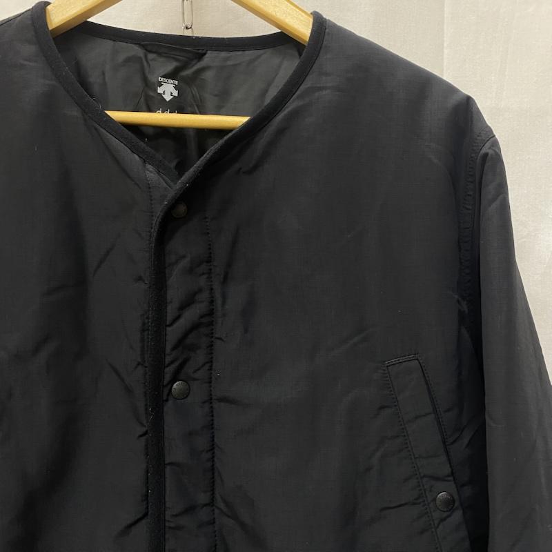 デサント DESCENTE ジャケット、上着 ジャンパー、ブルゾン DHUSJC32 DESCENTE ddd LIGHT PUFF CARDIGAN JACKET black L L ワンポイント 黒 / ブラック / black メンズ USED 古着 中古 50144906