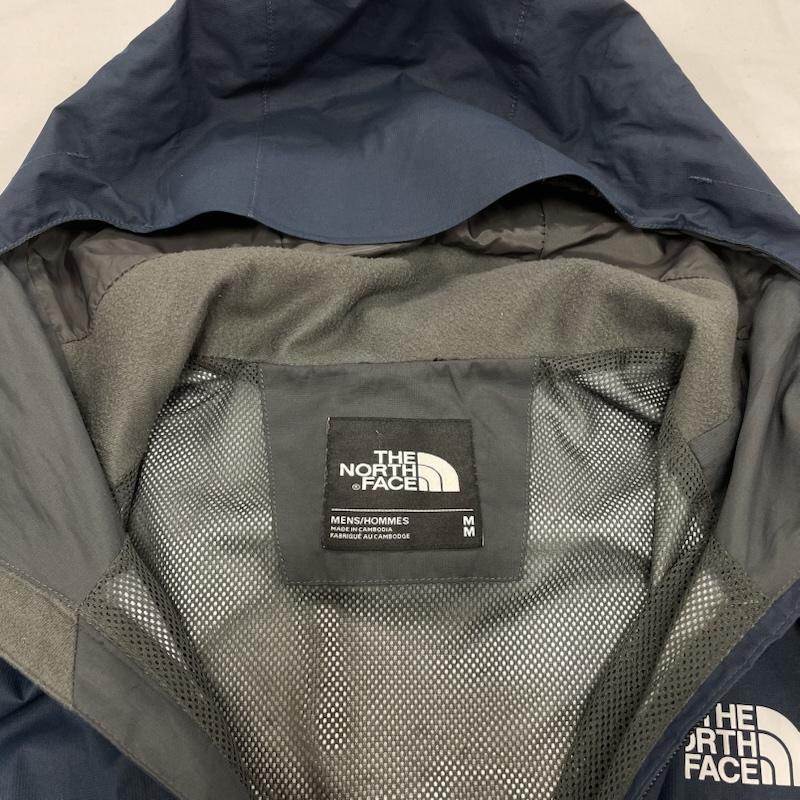ザノースフェイス THE NORTH FACE ジャケット、上着 ジャンパー、ブルゾン ナイロン マウンテンパーカー クエスト ジャケット ウインドブレーカー A8AZ M 無地 X ワンポイント X ロゴ、文字 X プリント 紺 / ネイビー / navy X 白 / ホワイト / white メンズ USED 古着 中古 50145026