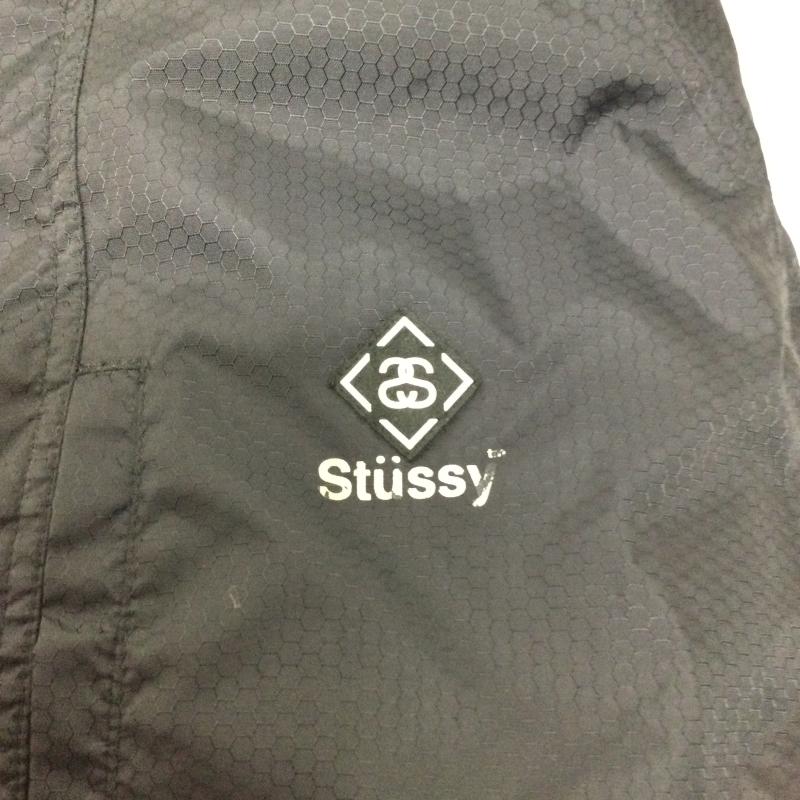ステューシー STUSSY ジャケット、上着 ジャンパー、ブルゾン STUSSY　ナイロンジャケット　ヴィンテージ ロゴ、文字 黒 / ブラック / black メンズ USED 古着 中古 50145109