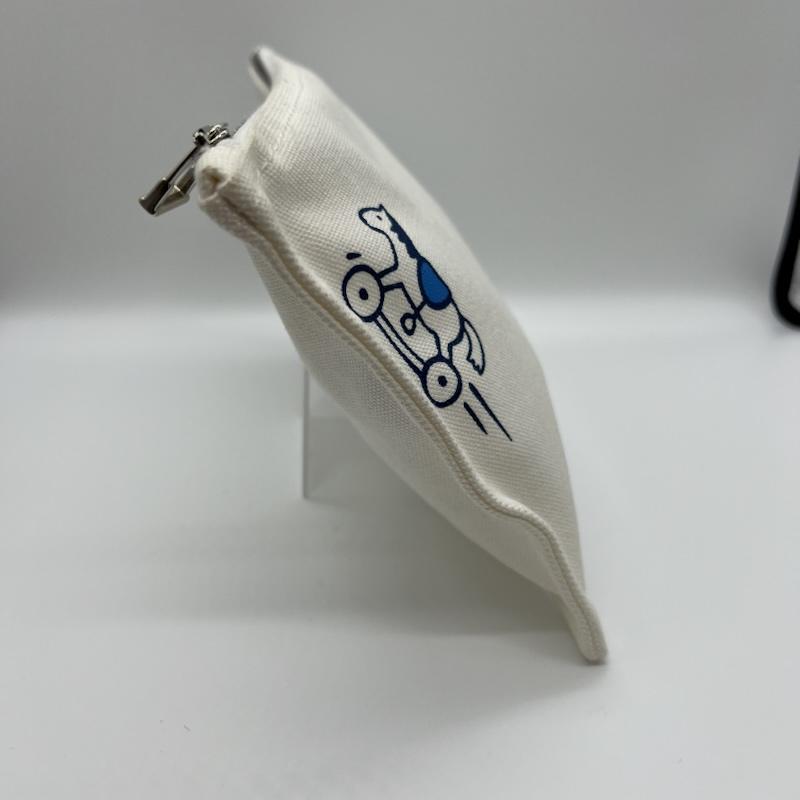 エルメス HERMES ポーチ ポーチ トゥルース フラット アダダPM ポーチ - オフホワイト / オフホワイト / レディース USED 古着 中古 50145116