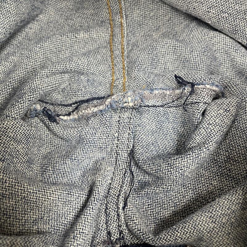 ラングラー Wrangler パンツ デニム、ジーンズ 80s ヴィンテージ カナダ製 スリム デニム パンツ ジップフライ ロゴ 刺繍 パッチ サイズ11 - ロゴ、文字 X 刺繍 インディゴ / インディゴ / Indigo メンズ USED 古着 中古 50145748