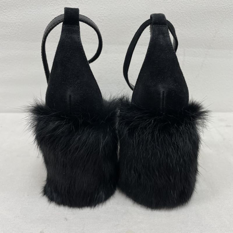 ジルスチュアート JILLSTUART サンダル サンダル ファー ヒール サンダル チャンキー ストラップ スウェード 23.0cm 無地 黒 / ブラック / black レディース USED 古着 中古 50146210