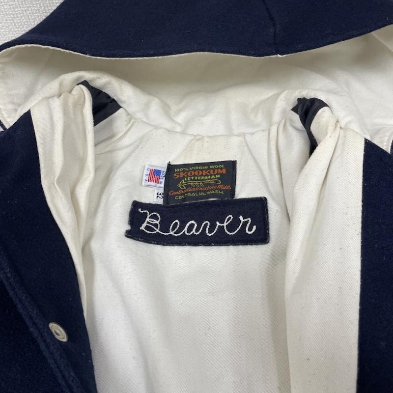 スクーカム SKOOKUM ジャケット、上着 ジャンパー、ブルゾン BEAVER HOODED SUR COAT フーディ― スタジアム ジャケット 39257 サイズ32 - ロゴ、文字 X 刺繍 紺 / ネイビー / navy メンズ USED 古着 中古 50146506