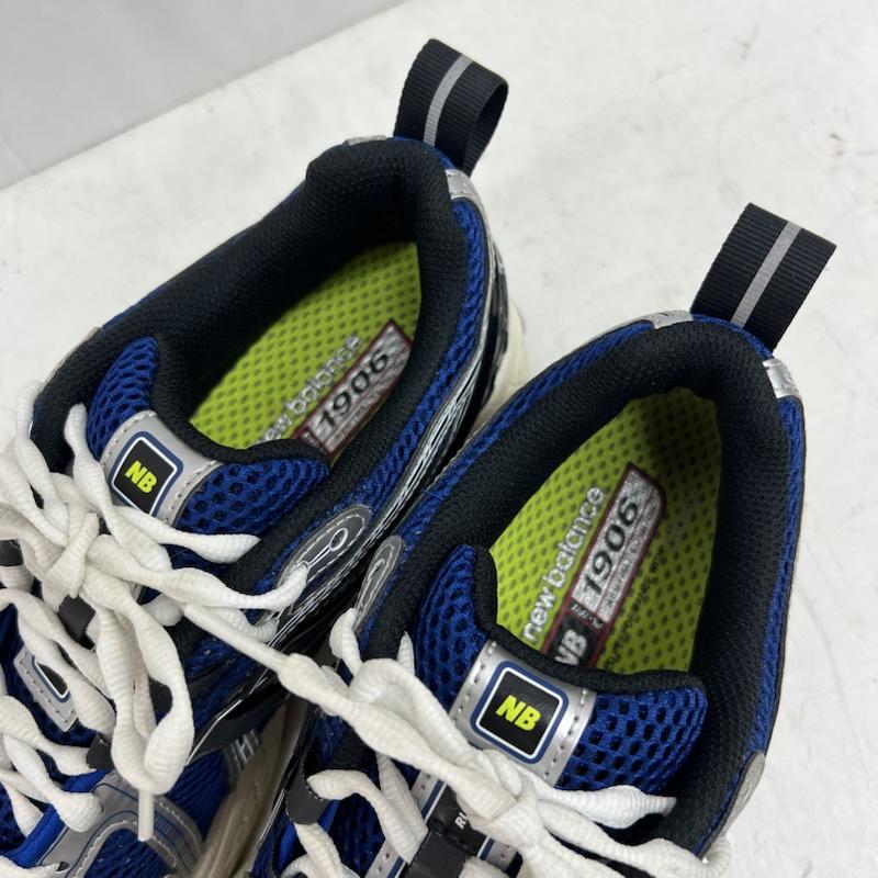 ニューバランス New Balance スニーカー スニーカー 1906R M1906RCE 26.0cm 青 / ブルー / blue X 銀 / シルバー / silver color メンズ USED 古着 中古 50146722