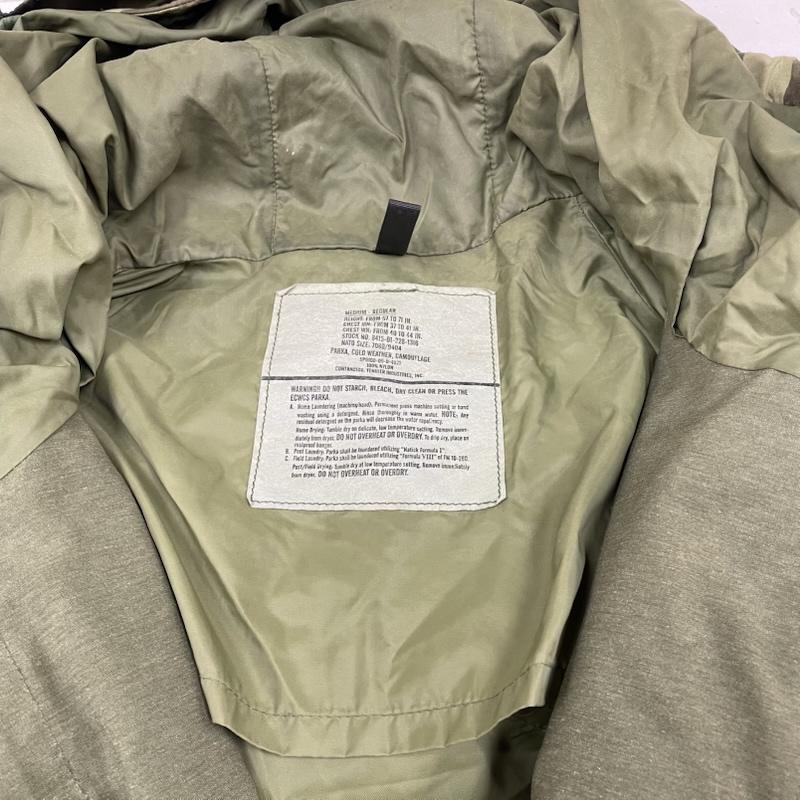古着 USED ジャケット、上着 ジャンパー、ブルゾン 00s アメリカ軍 ECW PARKA 1st GENERATION GORE TEX PARKA ウッドランドカモ パーカー M カモフラージュ柄・迷彩 マルチカラー / マルチカラー / multicolor メンズ USED 古着 中古 50146893