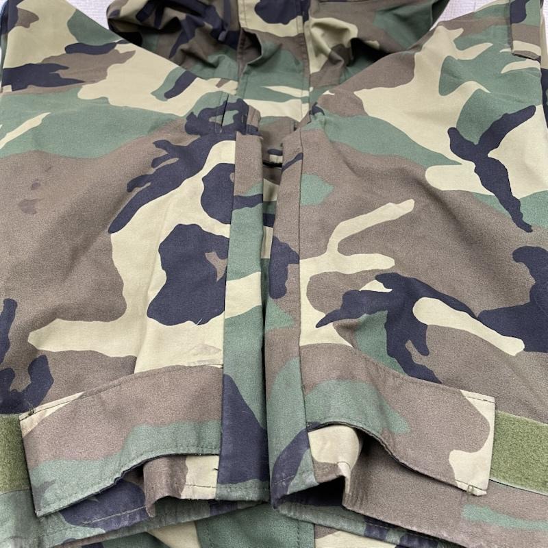 古着 USED ジャケット、上着 ジャンパー、ブルゾン 00s アメリカ軍 ECW PARKA 1st GENERATION GORE TEX PARKA ウッドランドカモ パーカー M カモフラージュ柄・迷彩 マルチカラー / マルチカラー / multicolor メンズ USED 古着 中古 50146893