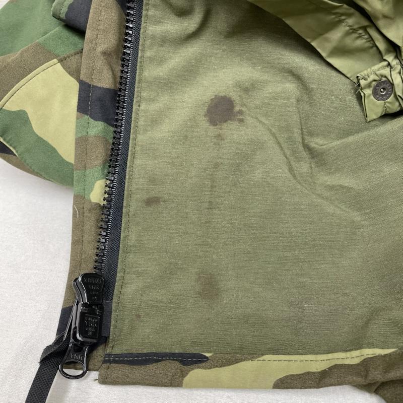 古着 USED ジャケット、上着 ジャンパー、ブルゾン 00s アメリカ軍 ECW PARKA 1st GENERATION GORE TEX PARKA ウッドランドカモ パーカー M カモフラージュ柄・迷彩 マルチカラー / マルチカラー / multicolor メンズ USED 古着 中古 50146893