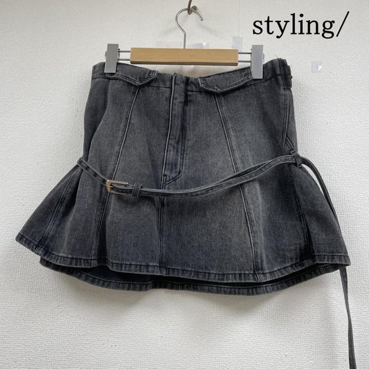 スタイリング styling/ チューブトップ、ベアトップ チューブトップ、ベアトップ 16WFT241032 レディース デニム ビスチェ フレア 無地 ベルト付き one 無地 黒 / ブラック / black レディース USED 古着 中古 50146924