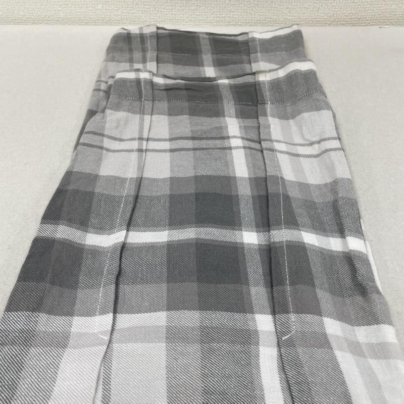 アンユーズド UNUSED パンツ ワークパンツ、ペインターパンツ 22SS one wash Check pants リラックス パンツ ウエストゴム UW1040 2 チェック 白 / ホワイト / white X 灰 / グレー / gray メンズ USED 古着 中古 50147204