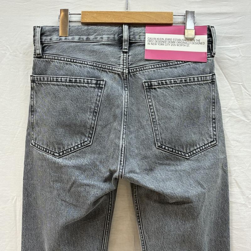 カルバン・クライン Calvin Klein パンツ デニム、ジーンズ 先染 スリム テーパード デニムパンツ ウォッシュド ジーンズ クラッチバック付き 28インチ ワンポイント X ロゴ、文字 メンズ USED 古着 中古 50147239