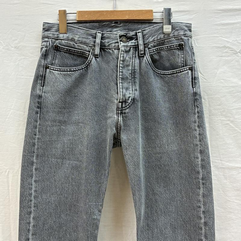 カルバン・クライン Calvin Klein パンツ デニム、ジーンズ 先染 スリム テーパード デニムパンツ ウォッシュド ジーンズ クラッチバック付き 28インチ ワンポイント X ロゴ、文字 メンズ USED 古着 中古 50147239