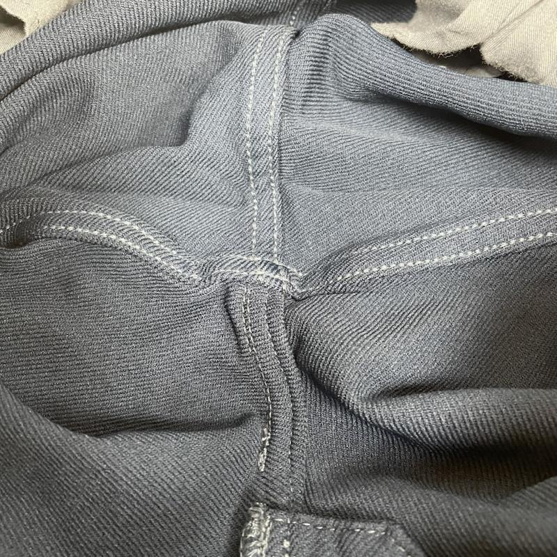 コムデギャルソンオムプリュス COMME des GARCONS HommePlus パンツ ワークパンツ、ペインターパンツ PF-P014 AD2010 製品染め 縮絨 テーパード パンツ ポリ繊維 ジップフライ S 無地 紺 / ネイビー / navy メンズ USED 古着 中古 50147256