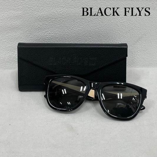 ブラックフライズ BLACK FLYS めがね・サングラス サングラス フライ パトリック ケース付き 無地 X ロゴ、文字 黒 / ブラック / black X 金 / ゴールド / gold color メンズ USED 古着 中古 50147838