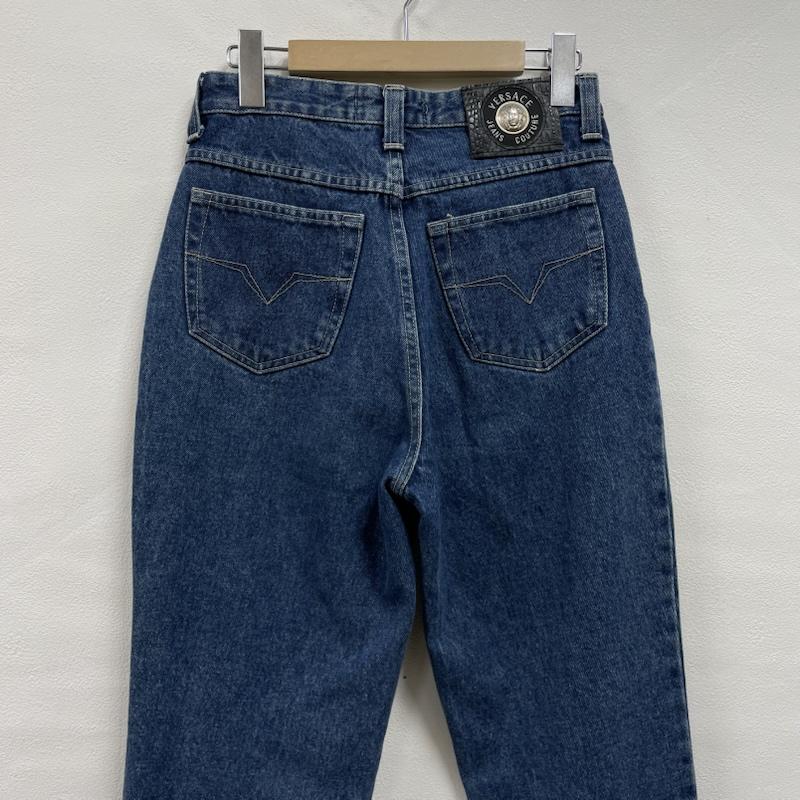 ヴェルサーチ VERSACE パンツ デニム、ジーンズ ジーンズ クチュール テーパード レザー パッチ イタリア製 28インチ レディース USED 古着 中古 50148293
