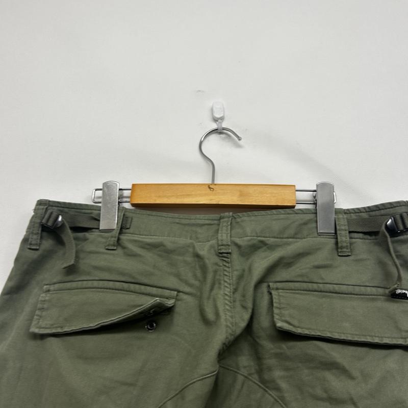 ステューシー STUSSY パンツ ワークパンツ、ペインターパンツ ミニタリーパンツ カーゴ ワイドシルエット コットン 32 無地 カーキ / カーキ / khaki メンズ USED 古着 中古 50148658