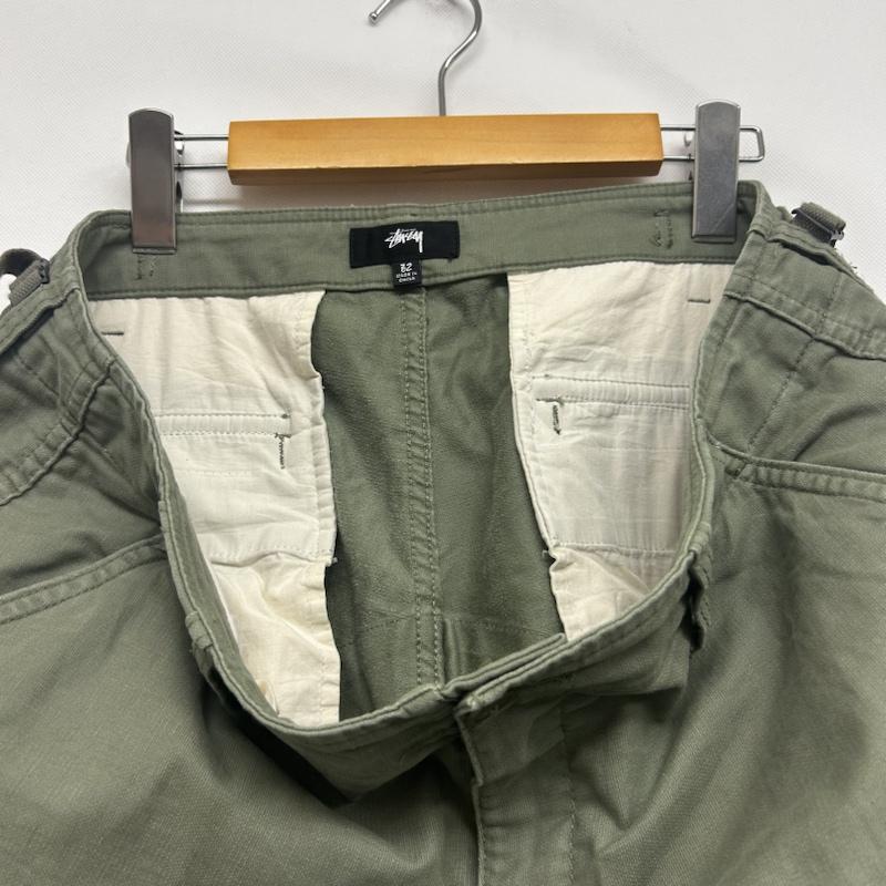 ステューシー STUSSY パンツ ワークパンツ、ペインターパンツ ミニタリーパンツ カーゴ ワイドシルエット コットン 32 無地 カーキ / カーキ / khaki メンズ USED 古着 中古 50148658