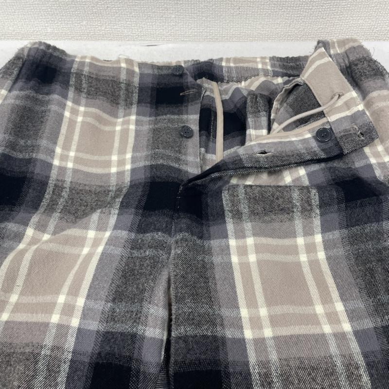アンユーズド UNUSED パンツ ワークパンツ、ペインターパンツ 23AW Rayon check pants イージー カジュアルパンツ チェック柄 レーヨン100% ボタンフライ 3 チェック マルチカラー / マルチカラー / multicolor メンズ USED 古着 中古 50148754