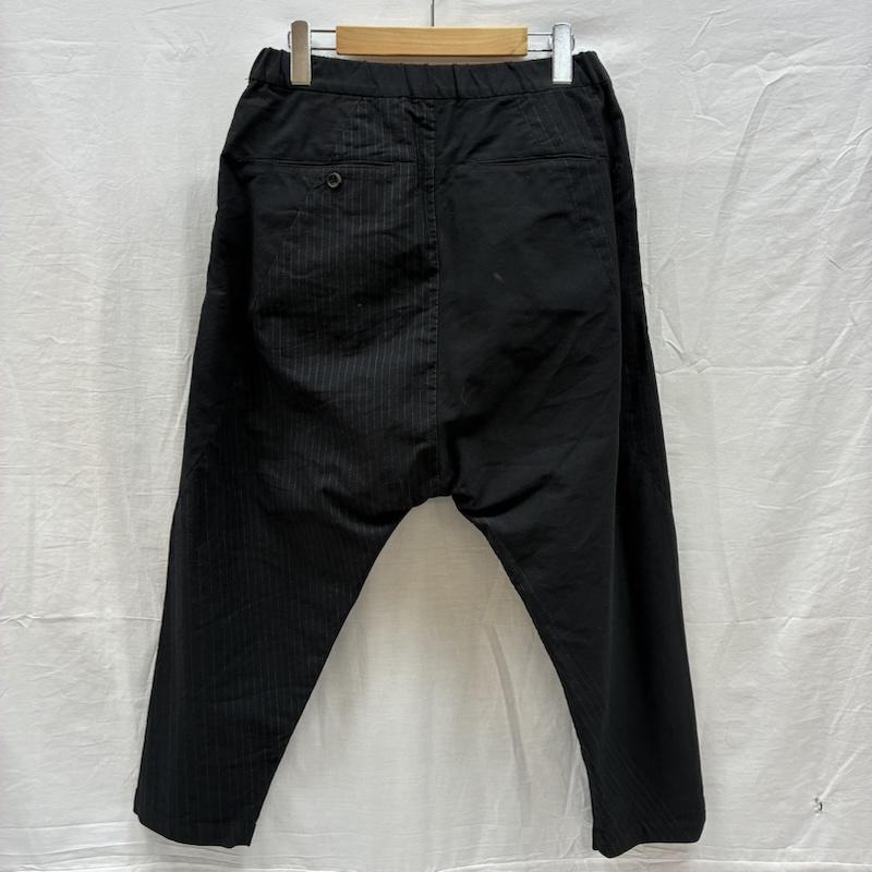 イサムカタヤマバックラッシュ ISAMUKATAYAMA BACKLASH パンツ サルエルパンツ 1847-01 ウール ナイロン ランダム ストライプ ルーズ イージー サルエル パンツ S ストライプ 黒 / ブラック / black メンズ USED 古着 中古 50148782